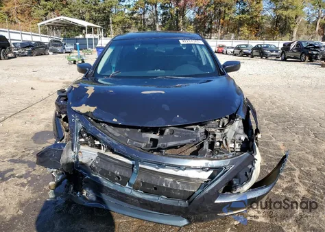 2013 Nissan Altima 2.5 from USA, damaged, VIN 1N4AL3AP4DC264549